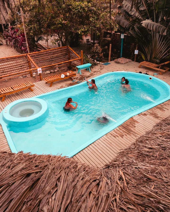 El Zoo Hostel, Bar & Pool Palomino Exteriör bild